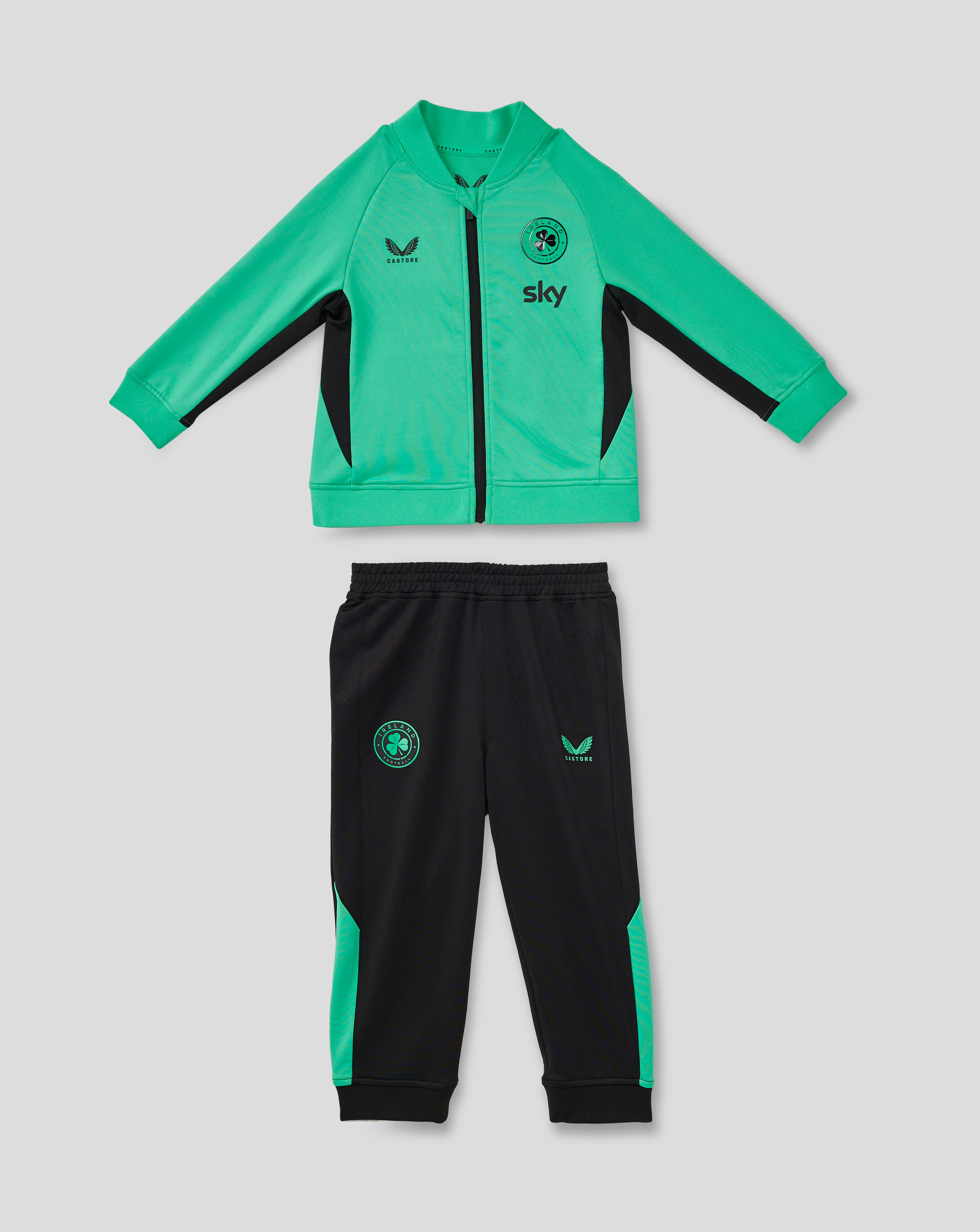 IRELAND 25/26 BABY TRAINING KNIT SUIT